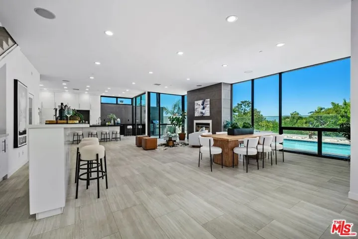 3144 Alta Laguna Boulevard, Laguna Beach, California 92651