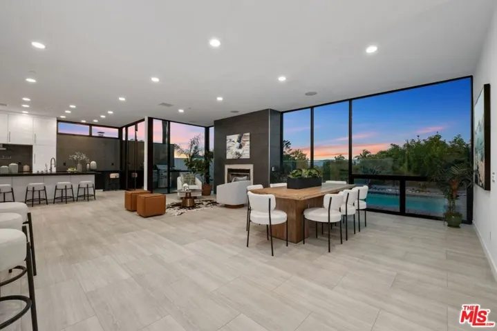 3144 Alta Laguna Boulevard, Laguna Beach, California 92651