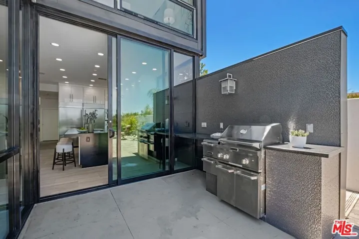 3144 Alta Laguna Boulevard, Laguna Beach, California 92651