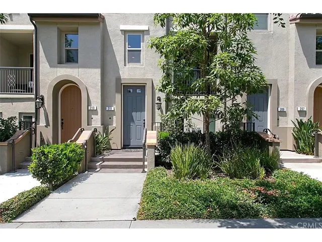 211 Native, Irvine, California 92618