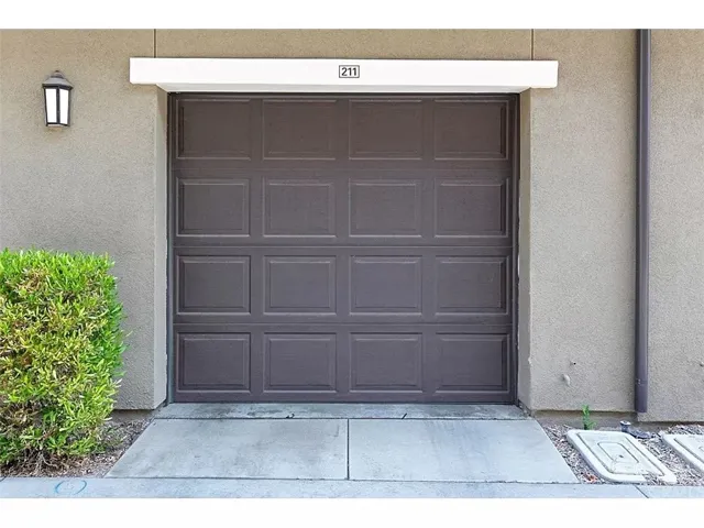 211 Native, Irvine, California 92618