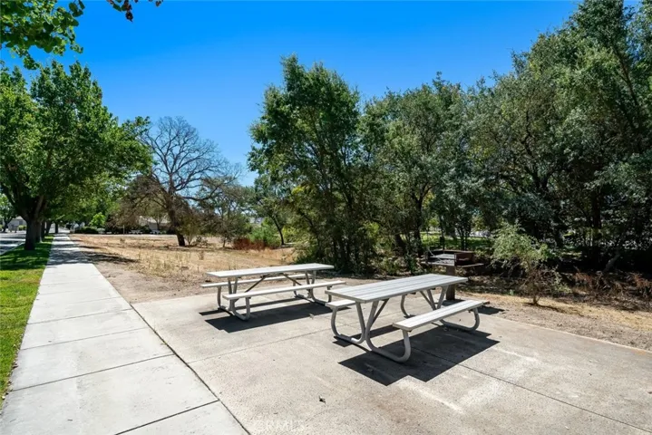 807 Turtle Creek Road, Paso Robles, California 93446
