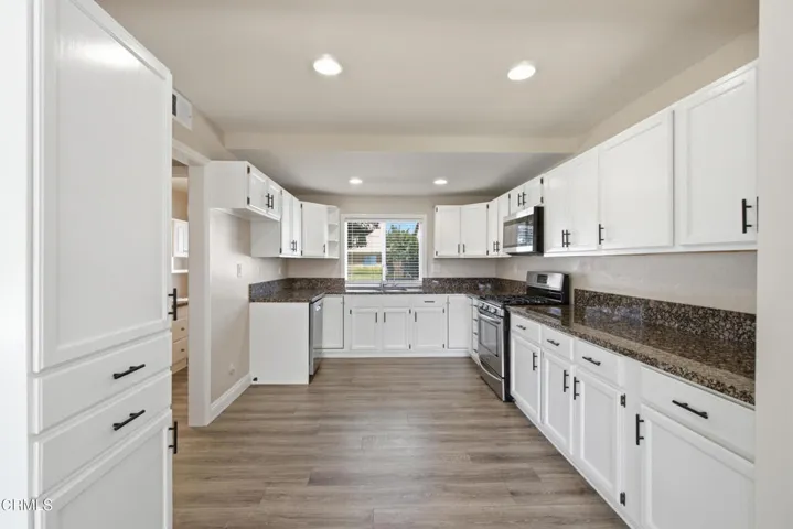11_kitchen