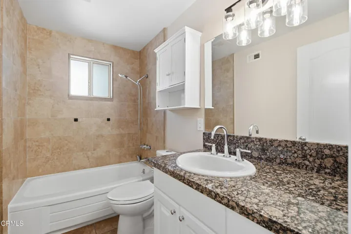 23_bathroom