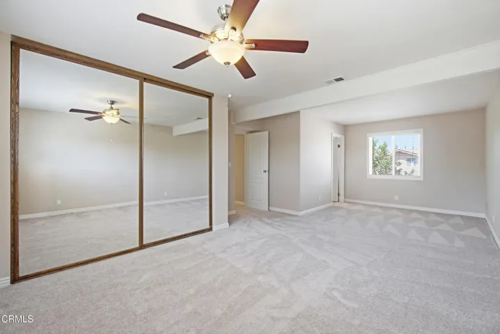 26_bedroom