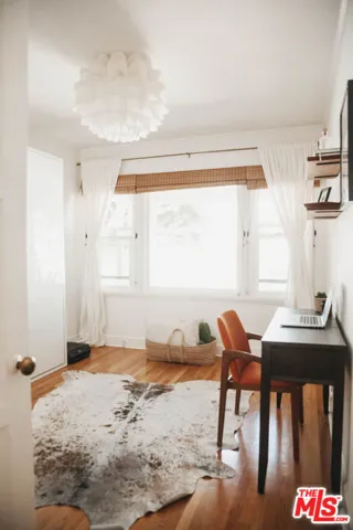 3016 Oakhurst Avenue, Los Angeles, California 90034