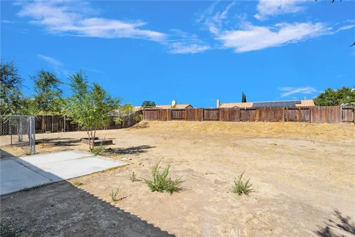 12980 Sundown Road, Victorville, California 92392