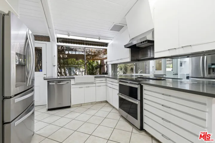 738 Hanley Avenue, Los Angeles, California 90049