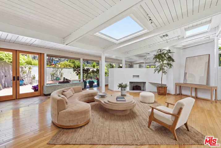 Living Room Digitally Staged