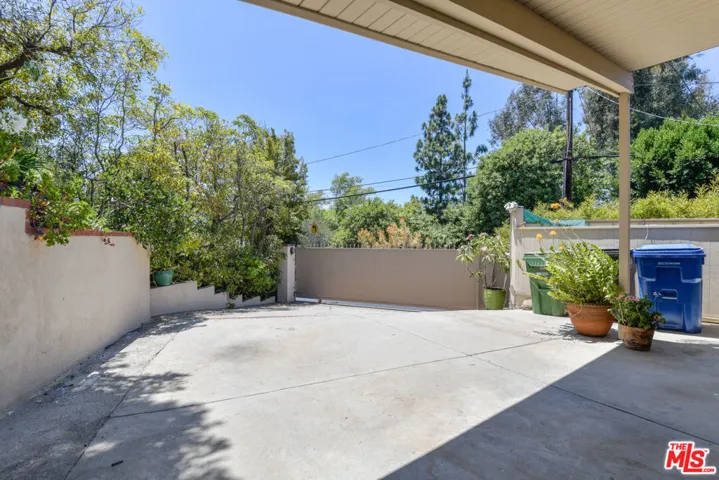 738 Hanley Avenue, Los Angeles, California 90049