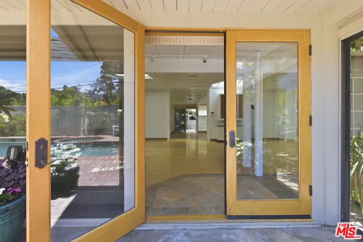 738 Hanley Avenue, Los Angeles, California 90049