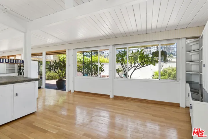 738 Hanley Avenue, Los Angeles, California 90049