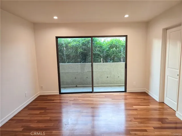 1310 Roxbury Drive 302, Los Angeles, California 90035