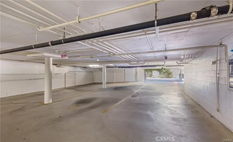 1310 Roxbury Drive 302, Los Angeles, California 90035