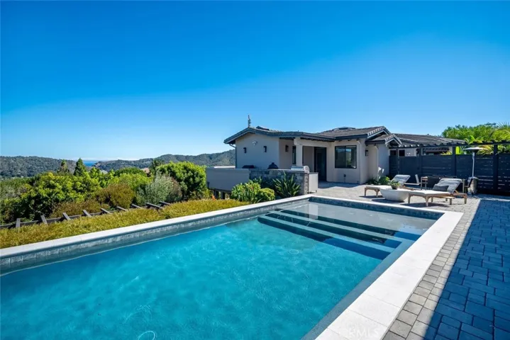 850 Bassi Dr., San Luis Obispo, California 93405