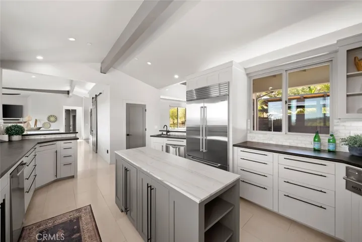 850 Bassi Dr., San Luis Obispo, California 93405