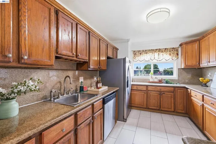 518 Shirley Ave, San Lorenzo, California 94541