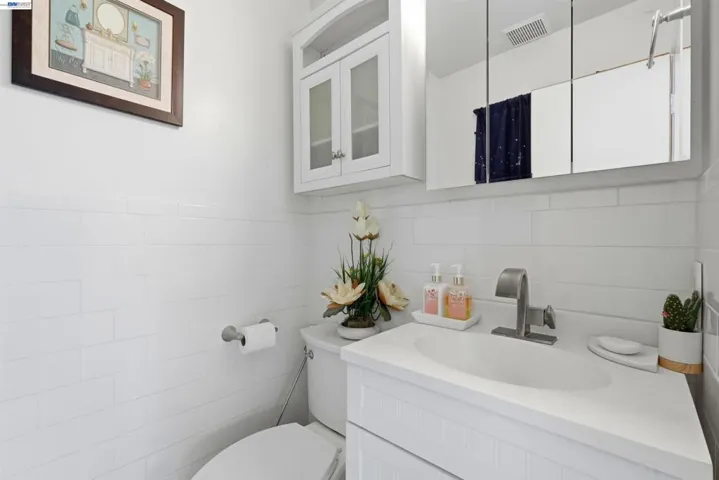 518 Shirley Ave, San Lorenzo, California 94541