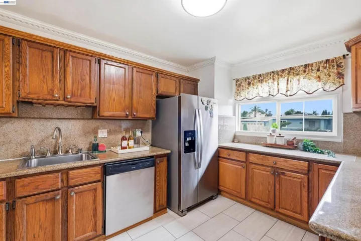 518 Shirley Ave, San Lorenzo, California 94541