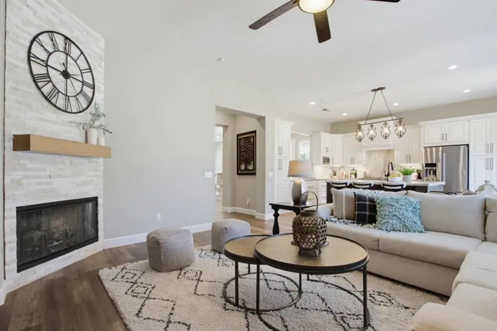 820 Culloden Court, Fallbrook, California 92028