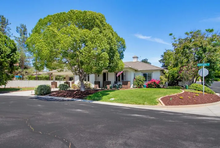 820 Culloden Court, Fallbrook, California 92028