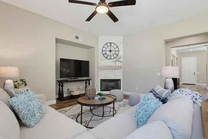 820 Culloden Court, Fallbrook, California 92028