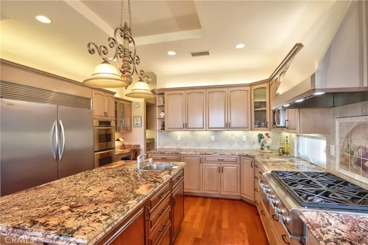 38385 Rock Creek, Temecula, California 92592
