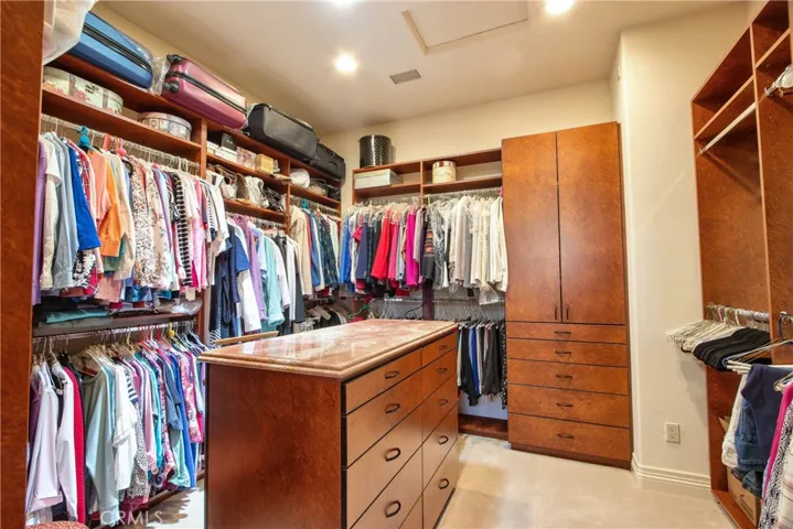 38385 Rock Creek, Temecula, California 92592