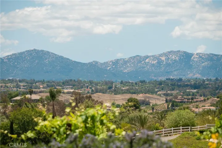 38385 Rock Creek, Temecula, California 92592