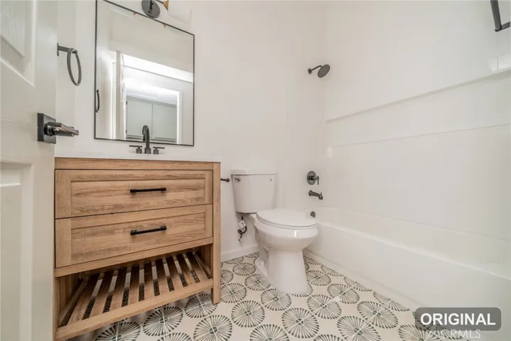 1041 Sunset Circle, Rialto, California 92376