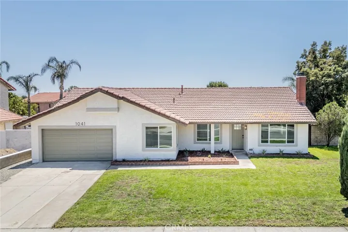 1041 Sunset Circle, Rialto, California 92376