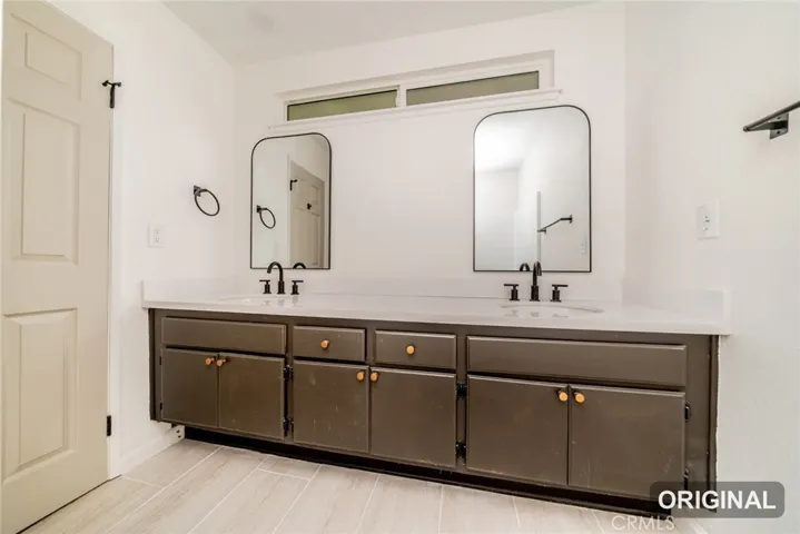 1041 Sunset Circle, Rialto, California 92376