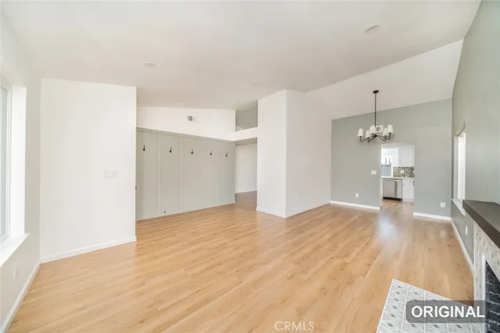 1041 Sunset Circle, Rialto, California 92376