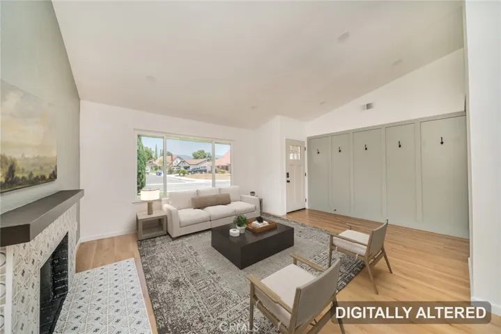 1041 Sunset Circle, Rialto, California 92376