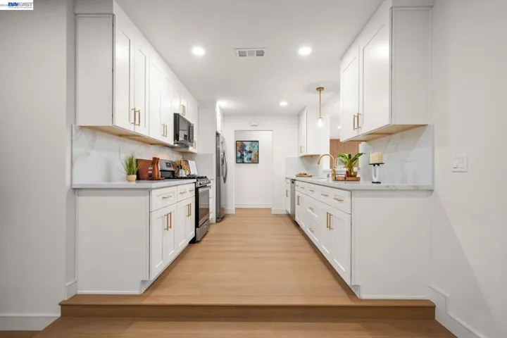 40884 Blacow Rd, Fremont, California 94538-3379