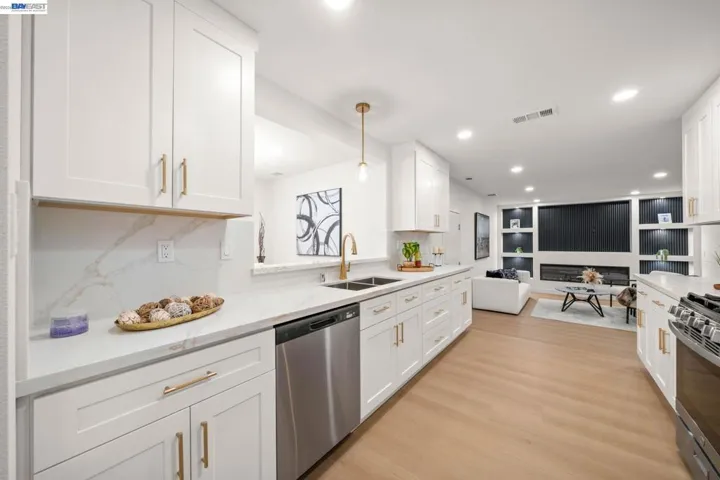 40884 Blacow Rd, Fremont, California 94538-3379