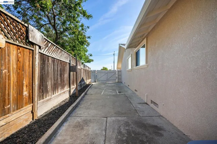 40884 Blacow Rd, Fremont, California 94538-3379