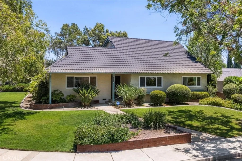 1152 Northwestern Dr
