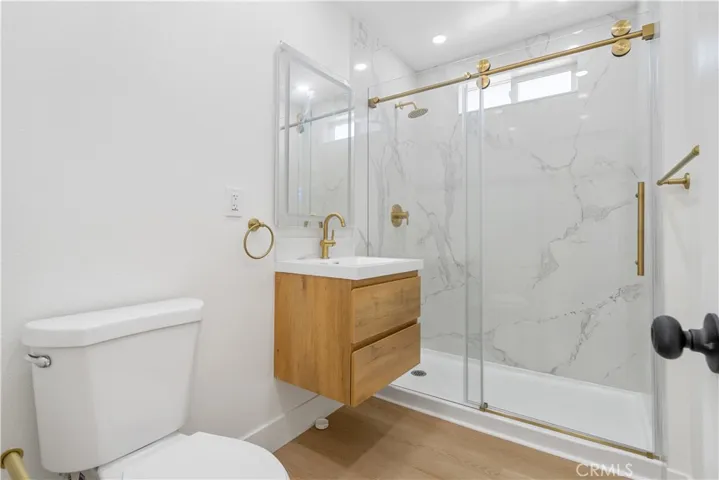 2521 W Stanford, Santa Ana, California 92704