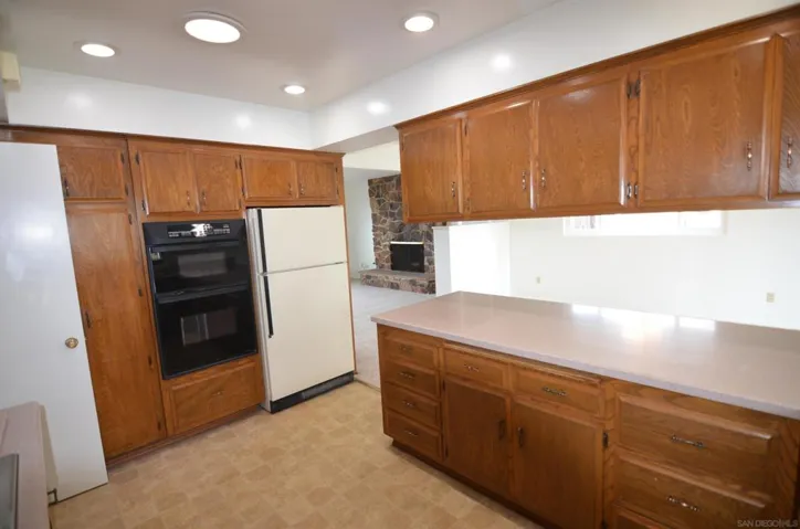 6137 Arno Dr., San Diego, California 92120