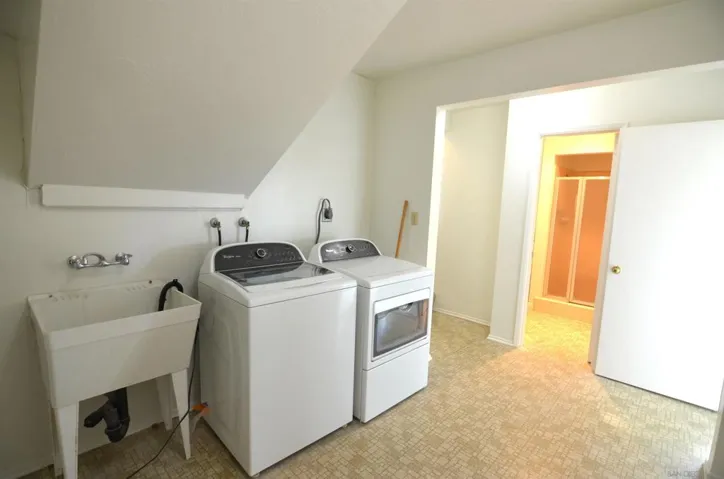 6137 Arno Dr., San Diego, California 92120