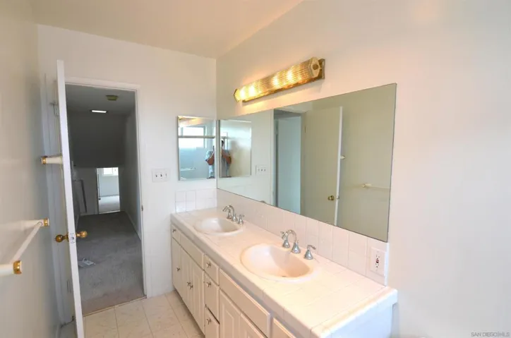 6137 Arno Dr., San Diego, California 92120