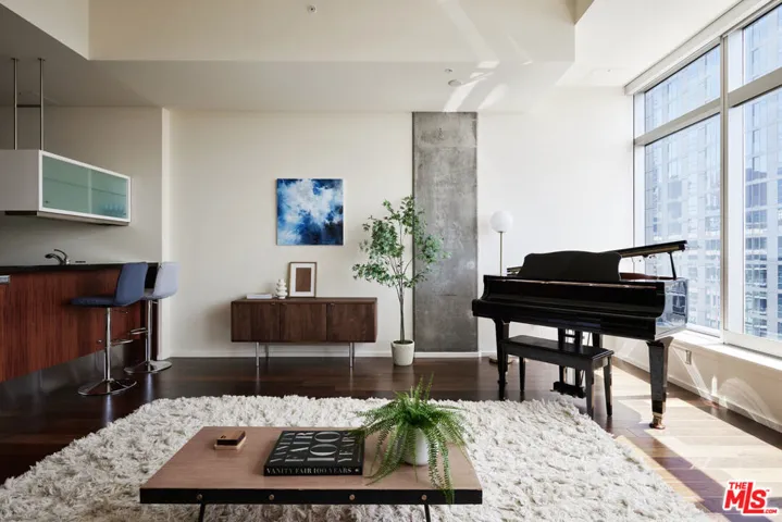 1155 S Grand Avenue 1307, Los Angeles, California 90015