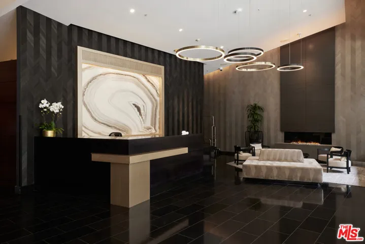 1155 S Grand Avenue 1307, Los Angeles, California 90015