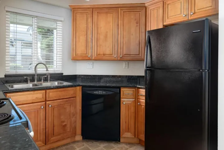 208 Sequim, Fremont, California 94539
