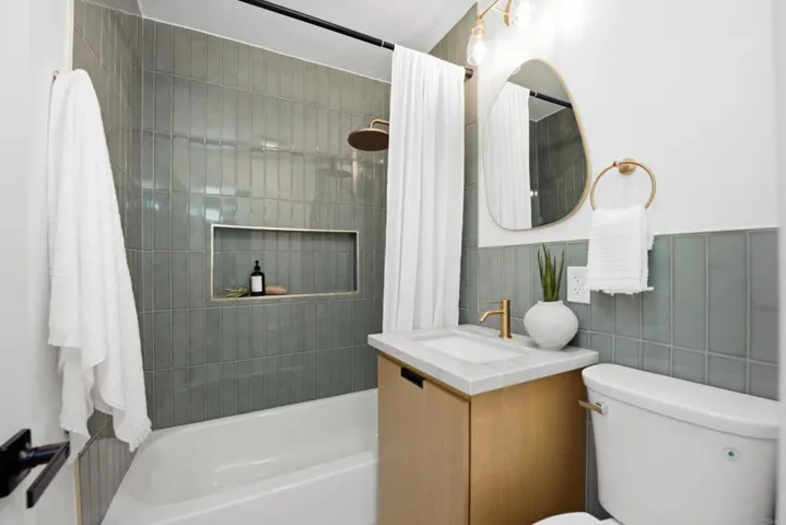 2765 Tokalon Street, San Diego, California 92110