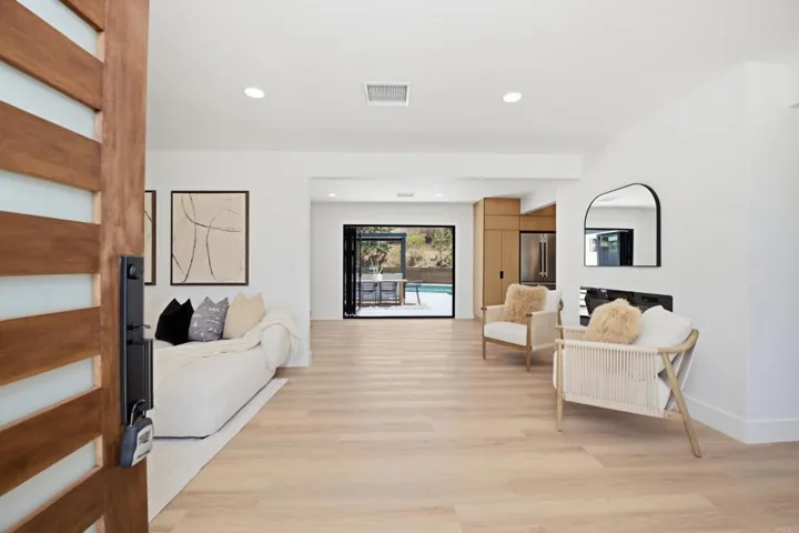2765 Tokalon Street, San Diego, California 92110
