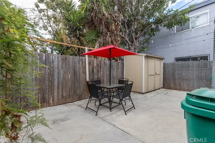 1007 Lewis Avenue, Long Beach, California 90813