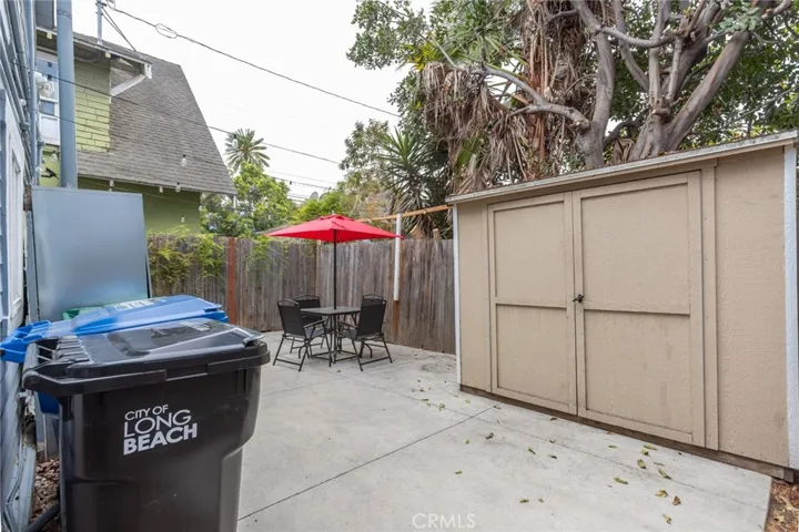 1007 Lewis Avenue, Long Beach, California 90813