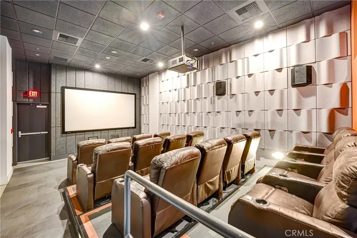 645 W 9th Street 314, Los Angeles, California 90015
